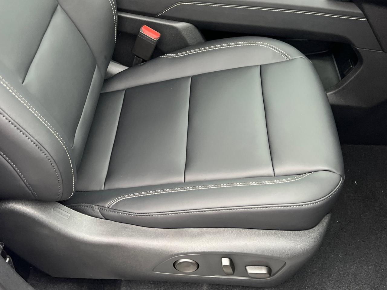 2026 GMC Acadia Elevation Hagerstown MD