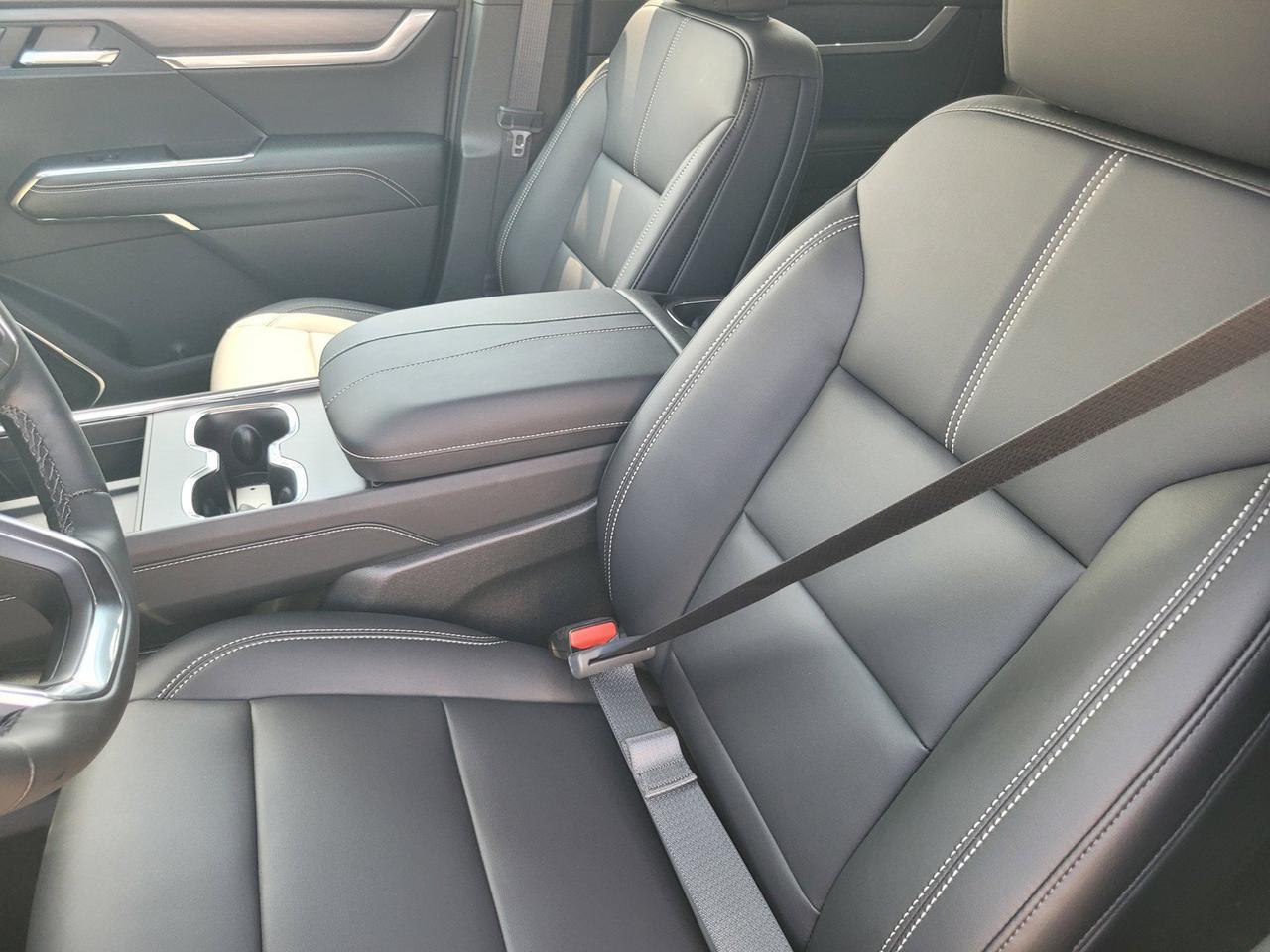 2026 GMC Acadia FWD Elevation Roseville CA