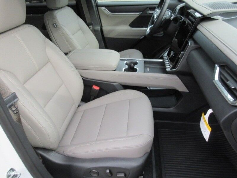 2026 GMC Acadia FWD Elevation Saint George SC