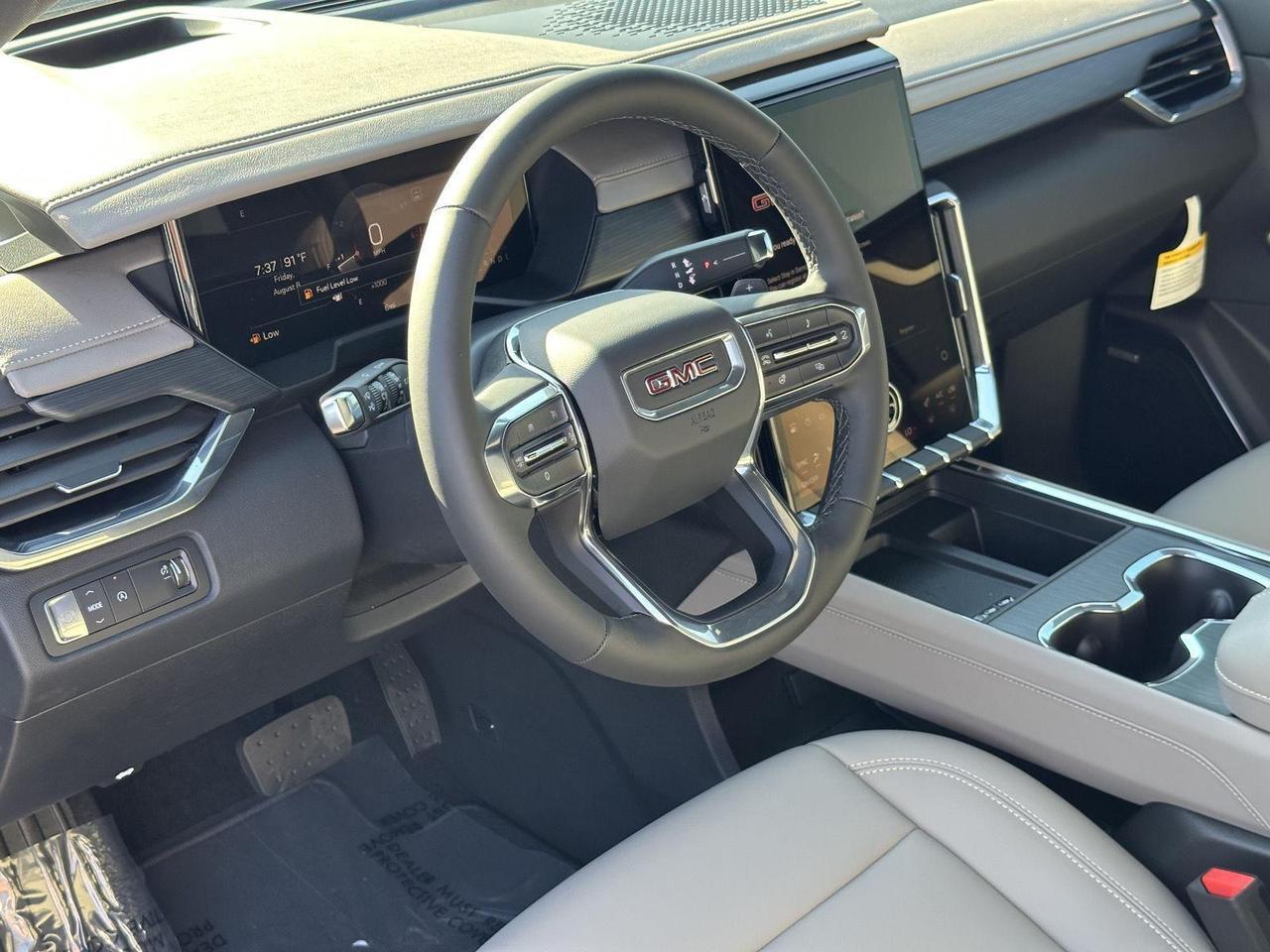 2026 GMC Acadia FWD Elevation Tucson AZ