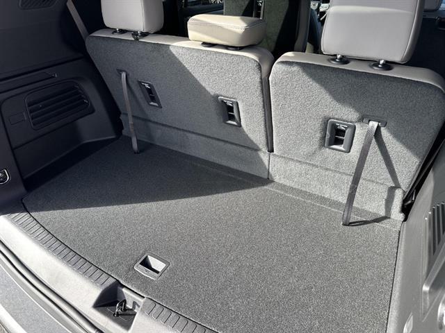 2026 GMC Acadia FWD Elevation Tucson AZ