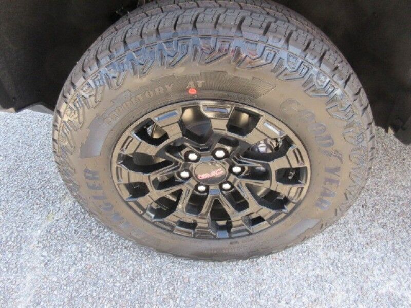 2026 GMC Canyon 2WD Elevation Saint George SC