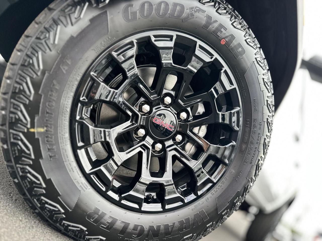 2026 GMC Canyon 2WD Elevation Tucson AZ