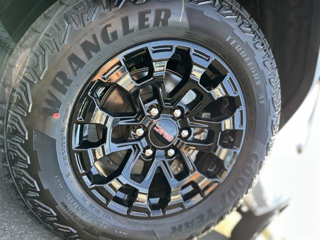 2026 GMC Canyon 2WD Elevation Tucson AZ