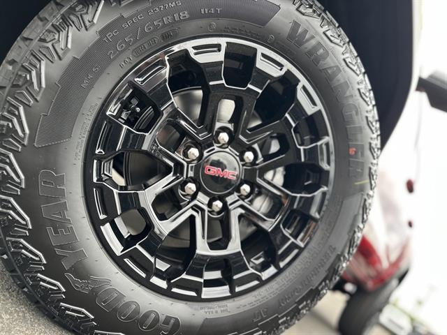 2026 GMC Canyon 2WD Elevation