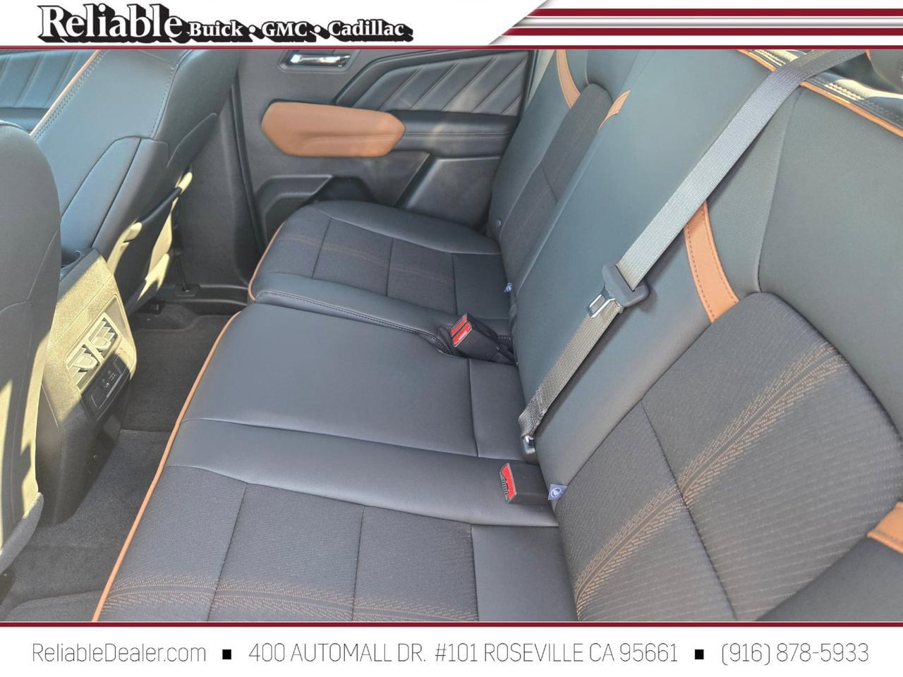 2026 GMC Canyon 4WD AT4