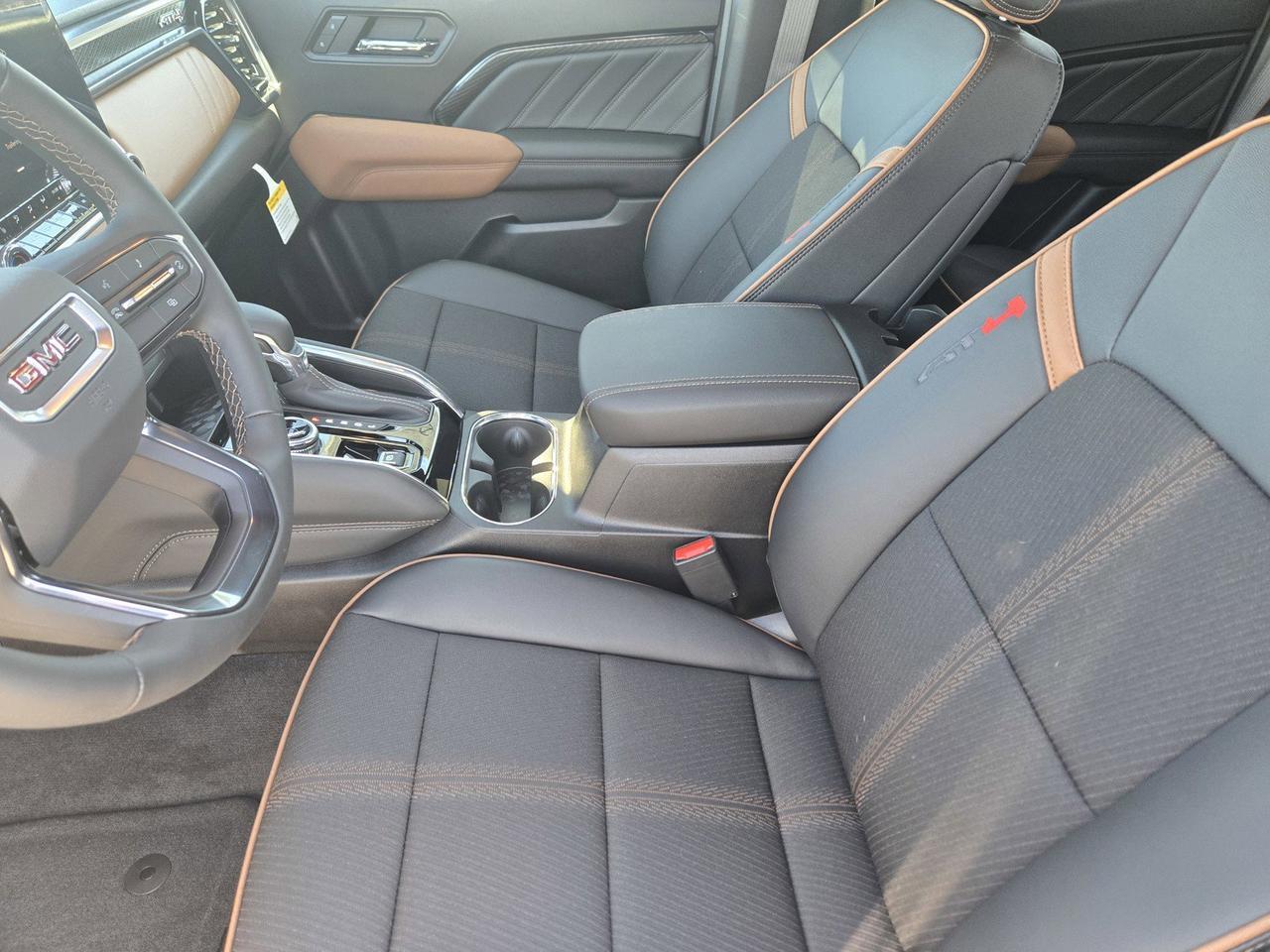 2026 GMC Canyon 4WD AT4