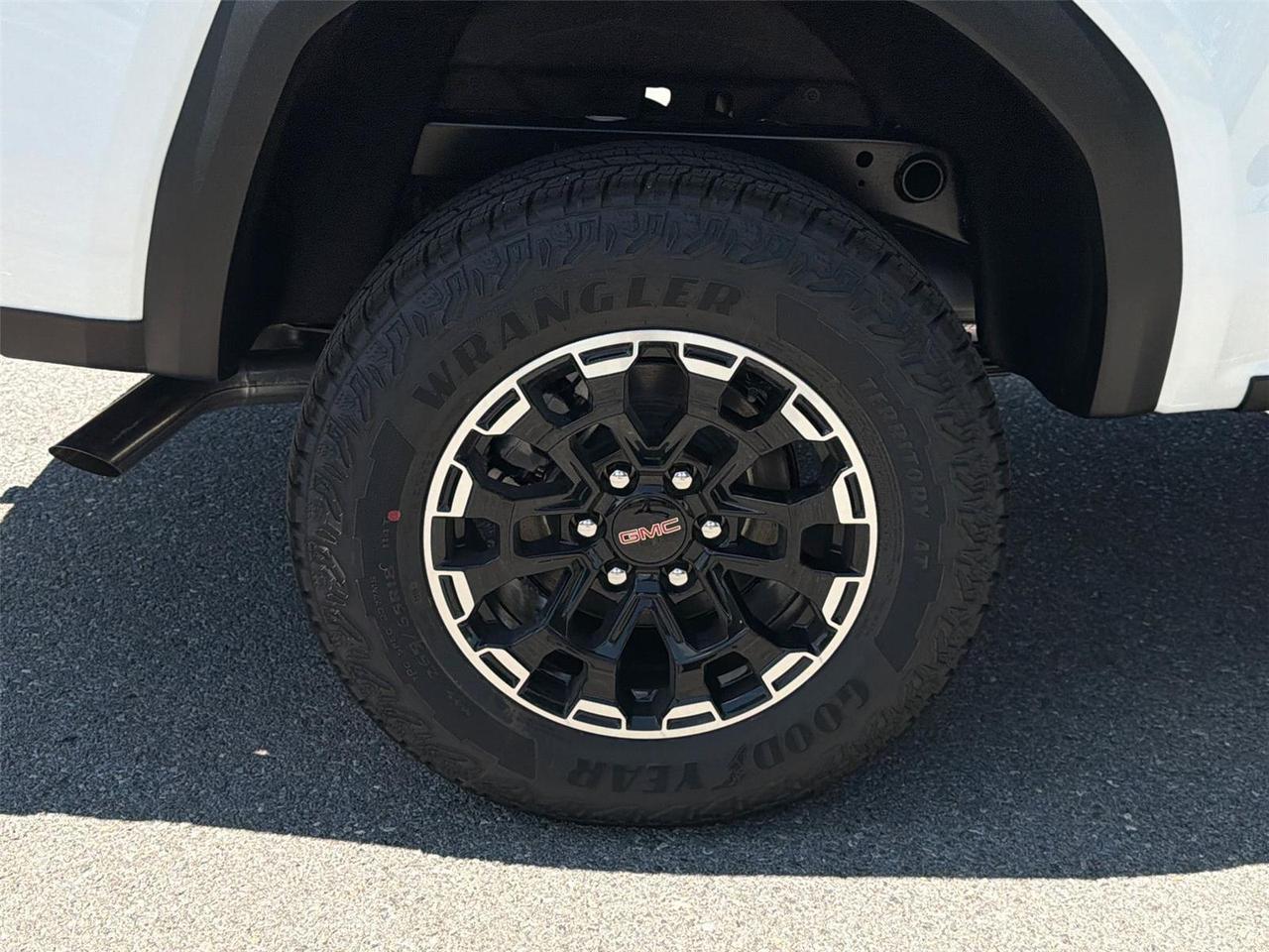 2026 GMC Canyon 4WD AT4 Hagerstown MD