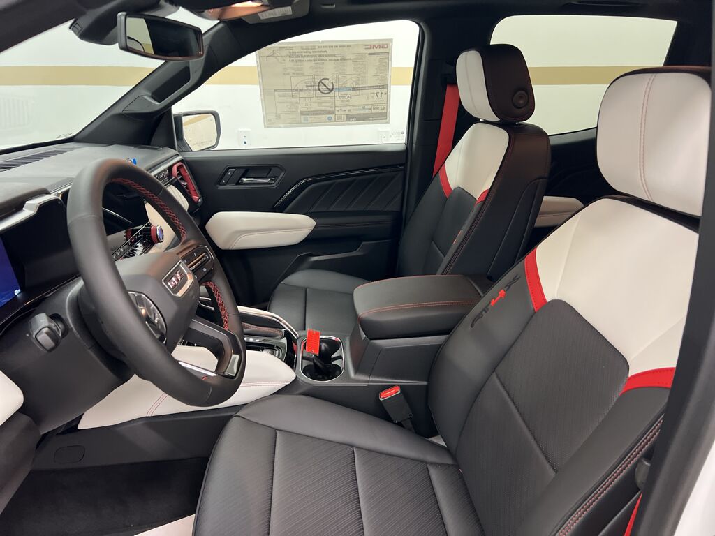 2026 GMC Canyon 4WD AT4X Gasoline
