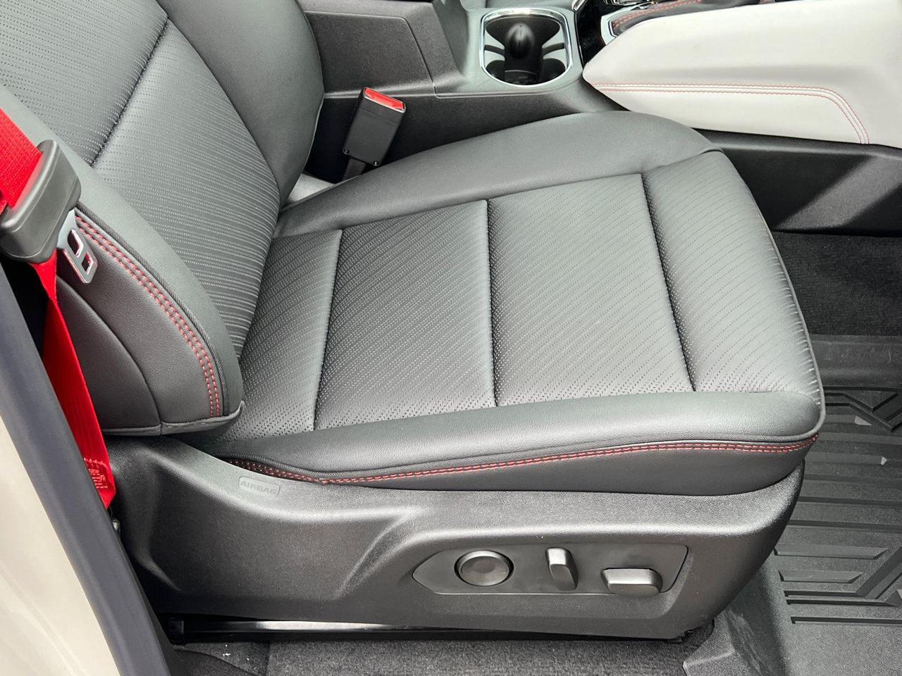 2026 GMC Canyon 4WD AT4X Hagerstown MD