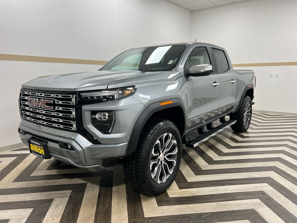 2026 GMC Canyon 4WD Denali Gasoline