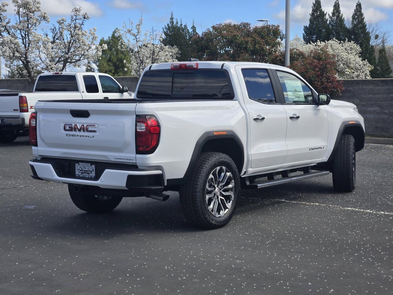 2026 GMC Canyon 4WD Denali Roseville CA