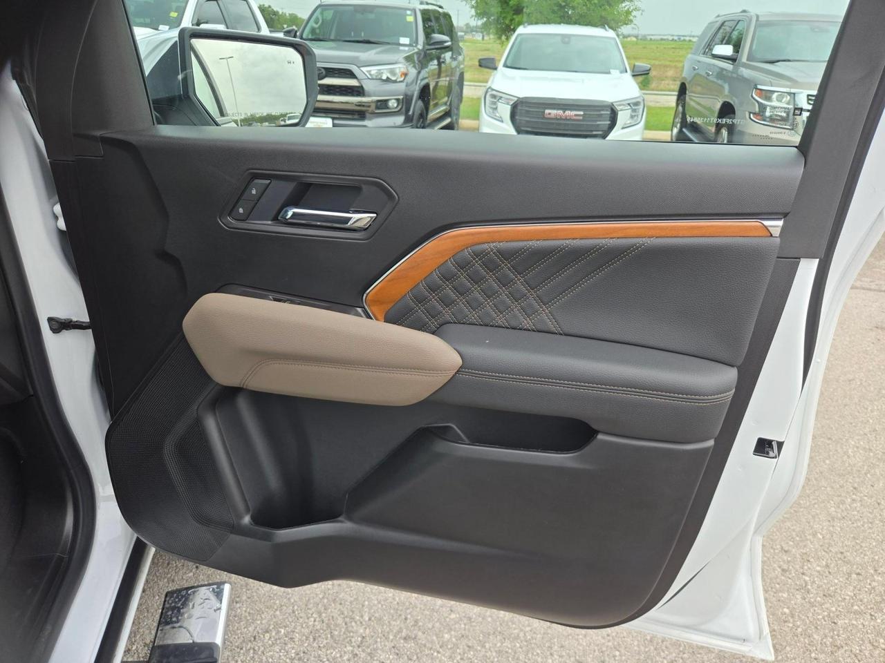 2026 GMC Canyon Denali - Photo 26