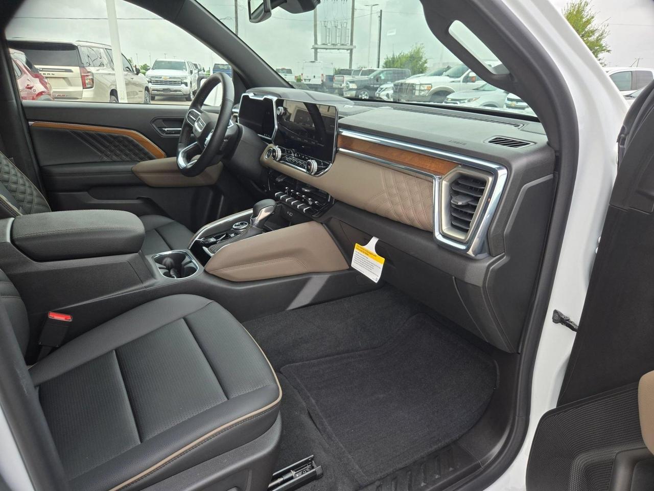 2026 GMC Canyon Denali - Photo 24
