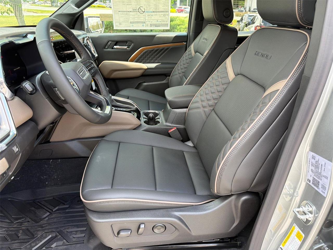 2026 GMC Canyon 4WD Denali Hagerstown MD