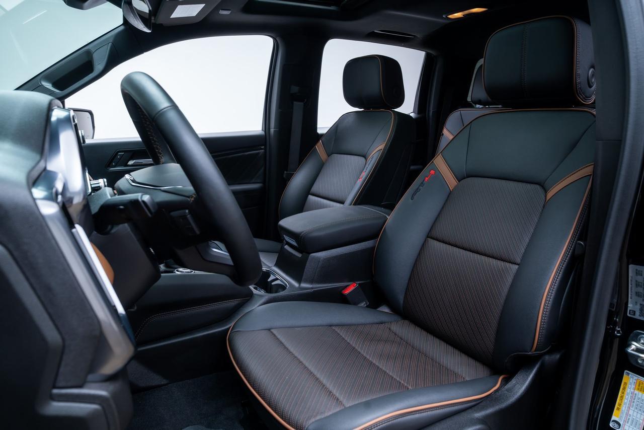 2026 GMC Canyon AT4 Technology Plus Pkg 1-Owner Portland OR