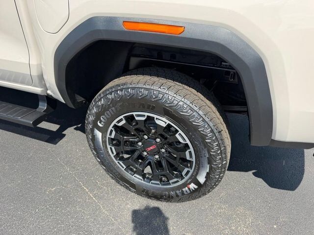 2026 GMC Canyon AT4 Farmington MO