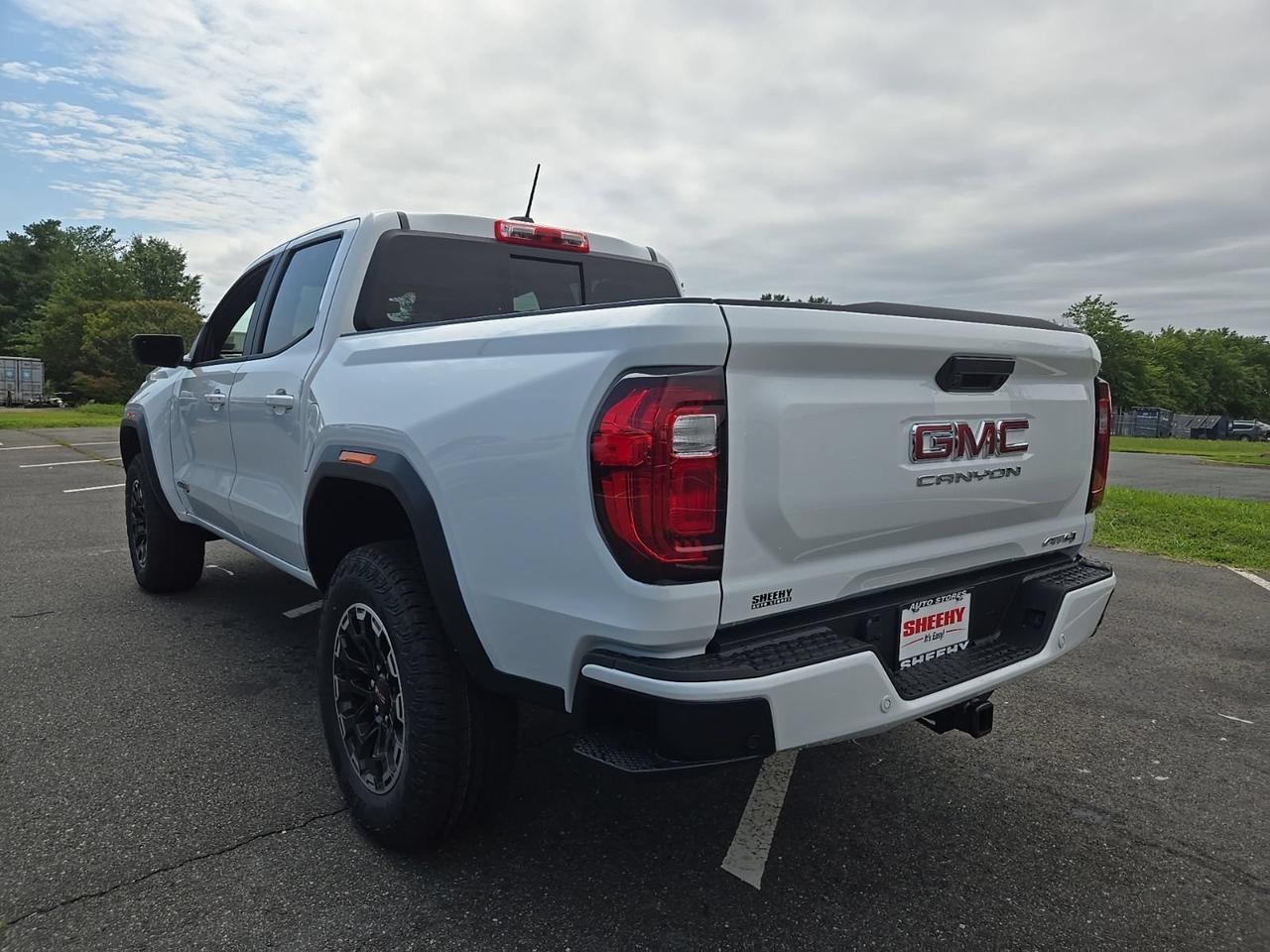 2026 GMC Canyon AT4 Fredericksburg VA