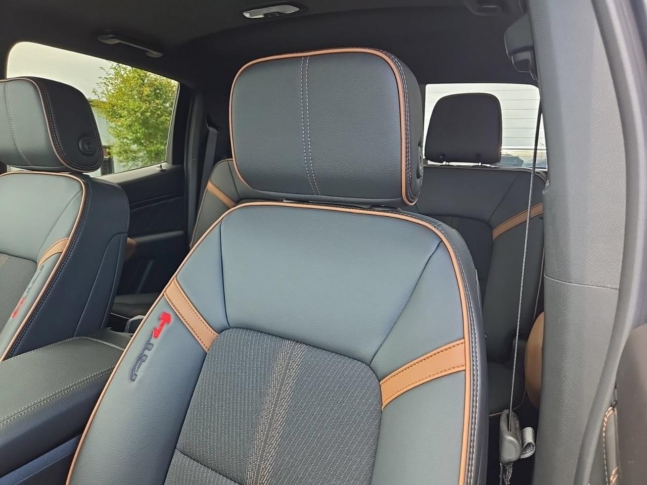 2026 GMC Canyon AT4 Fredericksburg VA