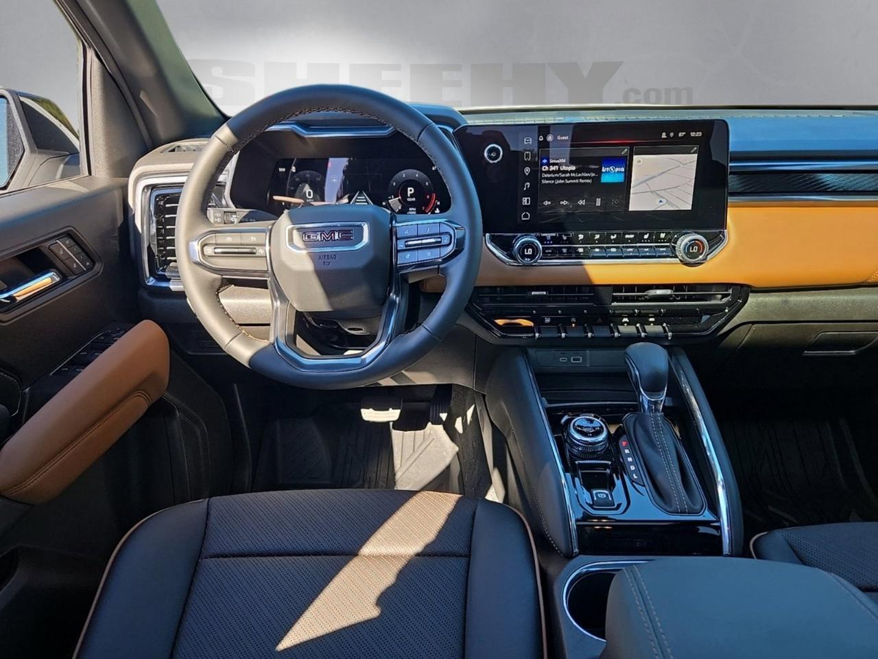 2026 GMC Canyon AT4 Fredericksburg VA