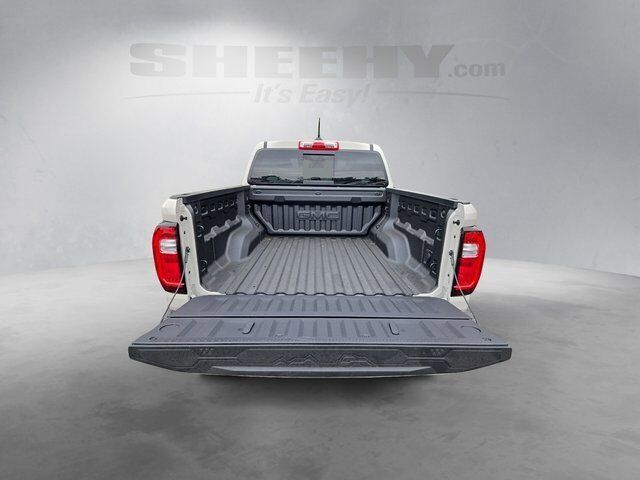 2026 GMC Canyon AT4 Fredericksburg VA