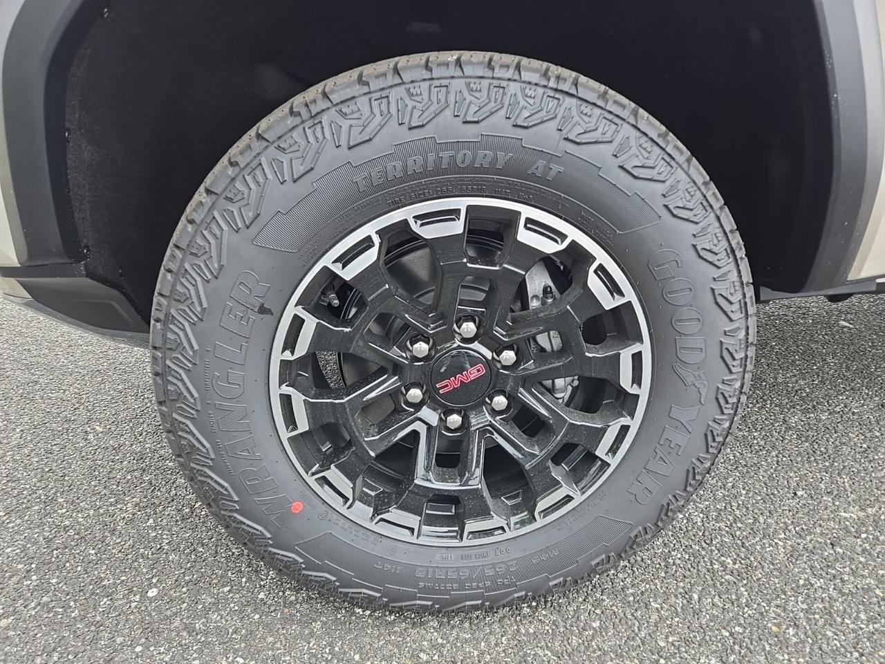 2026 GMC Canyon AT4 Fredericksburg VA