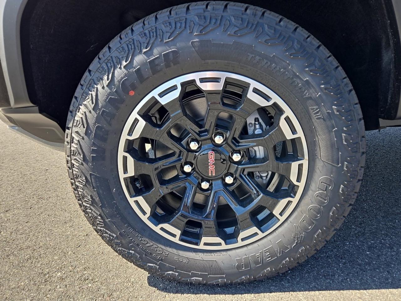 2026 GMC Canyon AT4 Fredericksburg VA