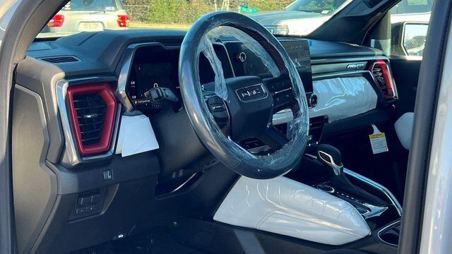 2026 GMC Canyon AT4X Fredericksburg VA