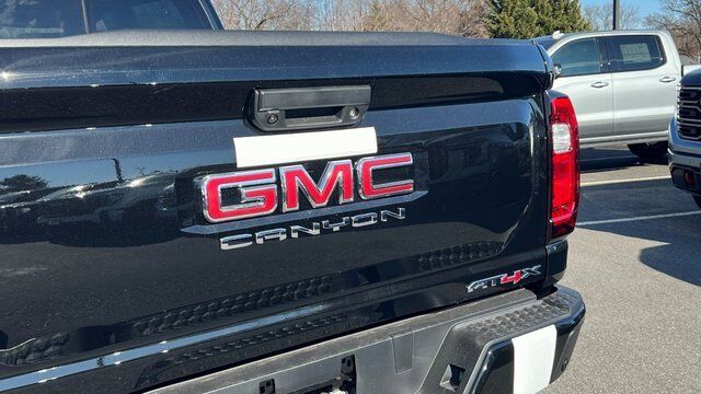 2026 GMC Canyon AT4X Fredericksburg VA