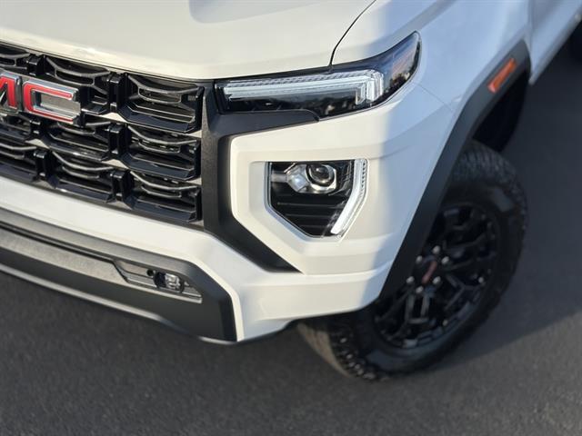 2026 GMC Canyon Elevation, 4WD