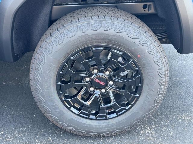 2026 GMC Canyon Elevation Farmington MO