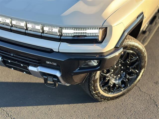 2026 GMC HUMMER EV Pickup E4WD CREW