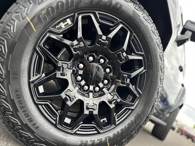 2026 GMC HUMMER EV SUV 2X