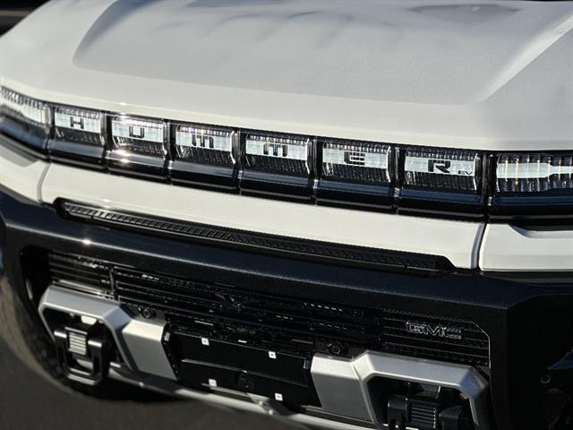 2026 GMC HUMMER EV SUV 4DR E4WD