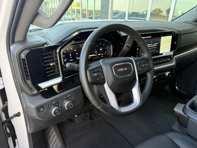 2026 GMC Sierra 1500 5.3L V8 4x4 12k mi's SLT Leather Collinsville OK