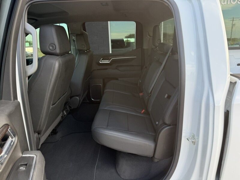 2026 GMC Sierra 1500 5.3L V8 4x4 12k mi's SLT Leather Collinsville OK