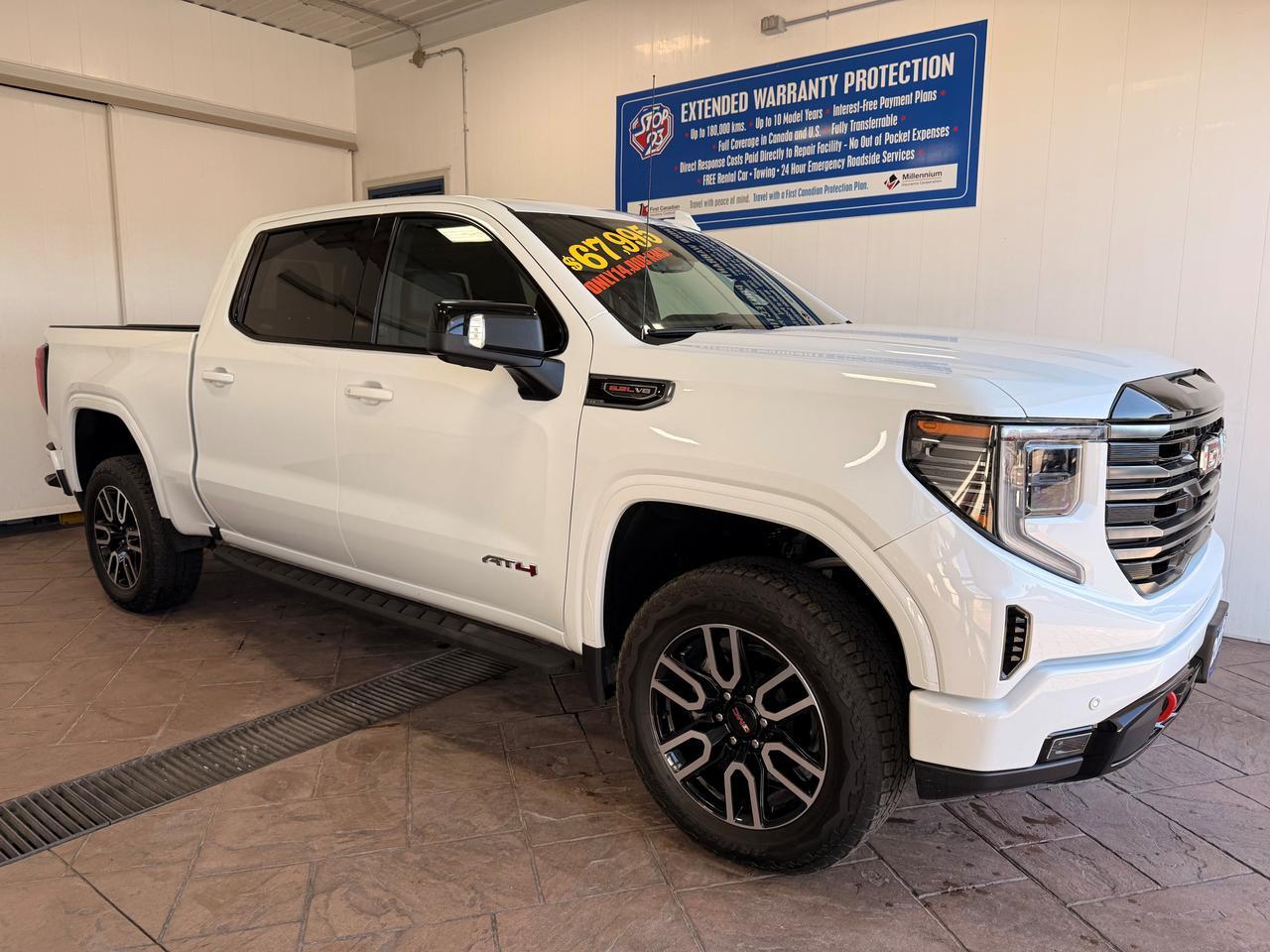 2026 GMC Sierra 1500 AT4 4WD CREW CAB LEATHR NAVI SUNROOF