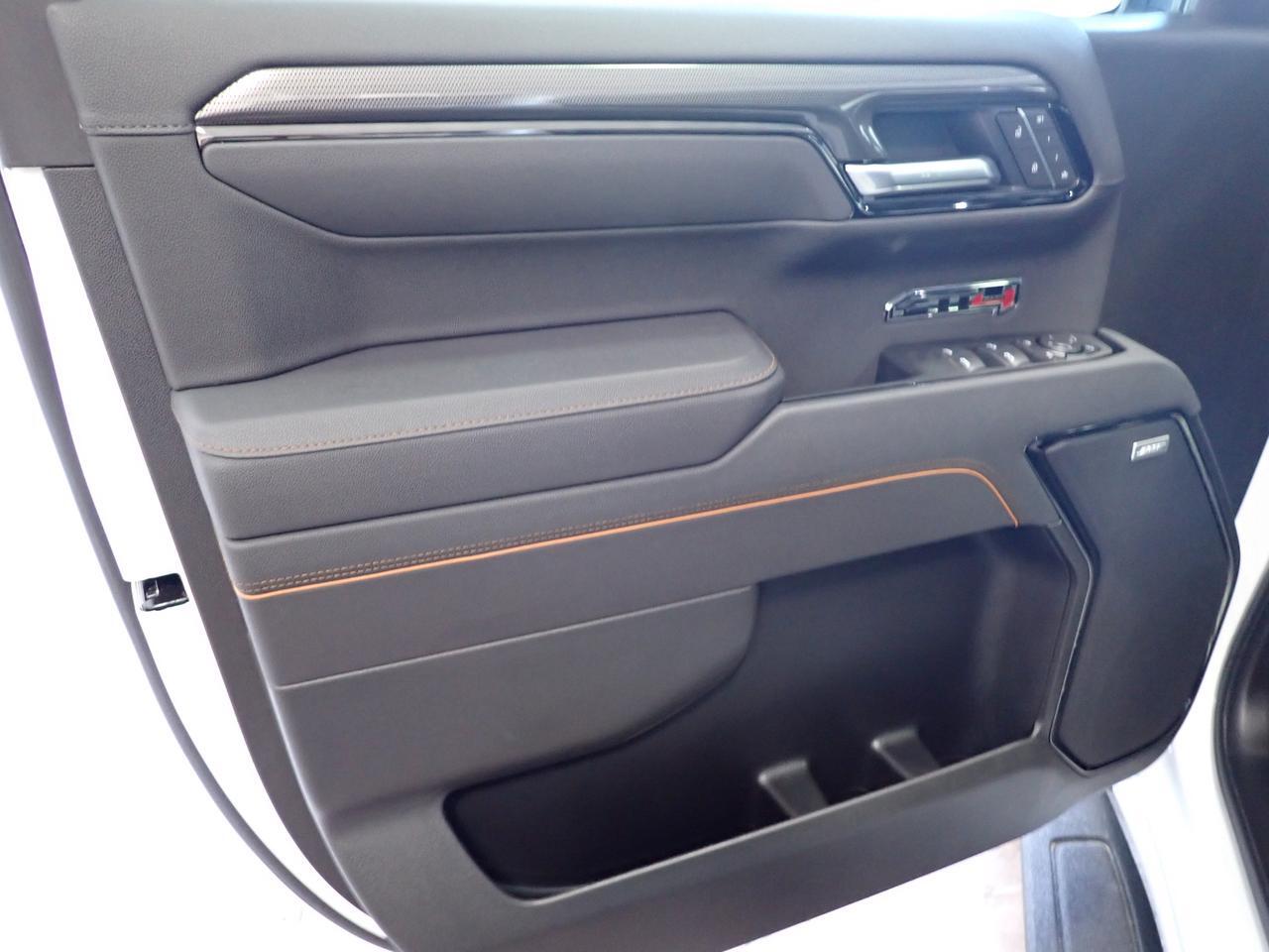 2026 GMC Sierra 1500 AT4 4WD CREW CAB LEATHR NAVI SUNROOF Listowel ON