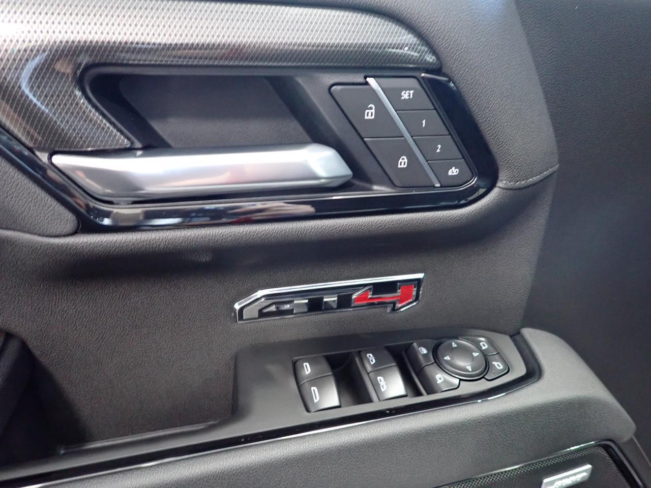 2026 GMC Sierra 1500 AT4 4WD CREW CAB LEATHR NAVI SUNROOF Listowel ON
