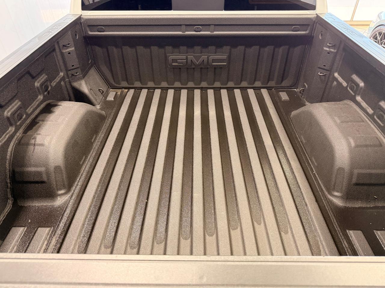 2026 GMC Sierra 1500 AT4 4WD CREW CAB LEATHR NAVI SUNROOF Listowel ON