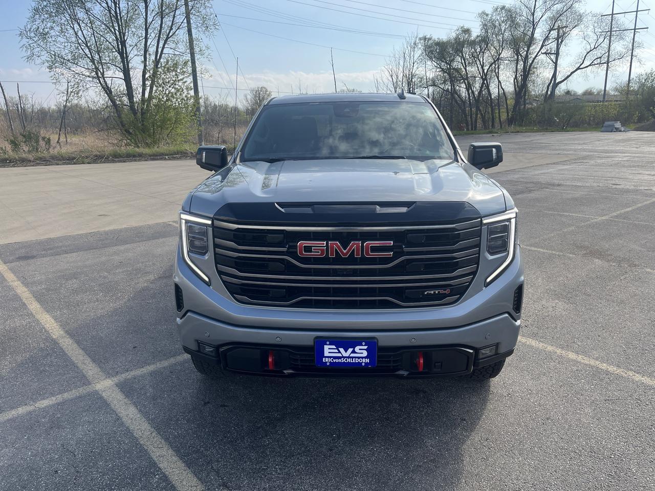 2026 GMC Sierra 1500 AT4 Crew Cab 4WD 3.0L DuramaxDiesel Premium TechnologyPkgs w/Sunroof BedViewCamera RrCamMirror Saukville WI