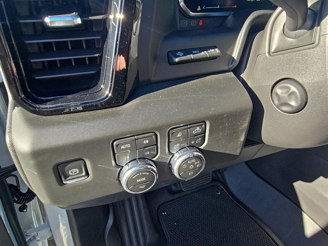 2026 GMC Sierra 1500 AT4X Fredericksburg VA