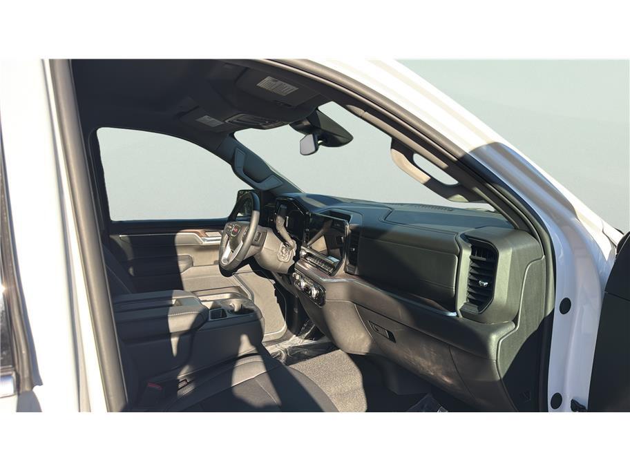 2026 GMC Sierra 1500 Crew Cab SLT Pickup 4D 5 3/4 ft Folsom CA