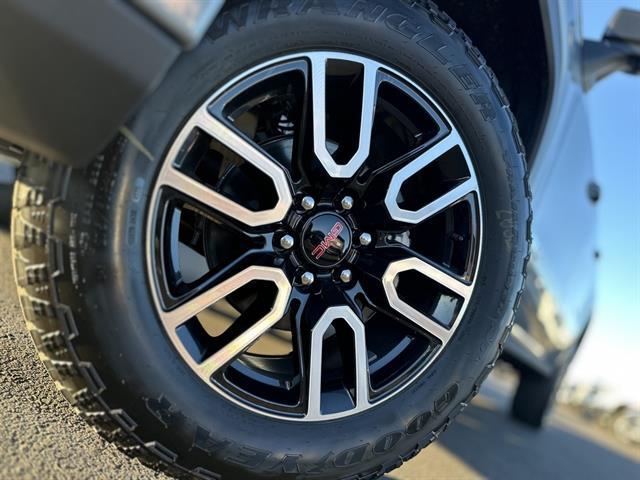 2026 GMC Sierra 1500 Crew Cab, Short Bed, AT4, 4WD