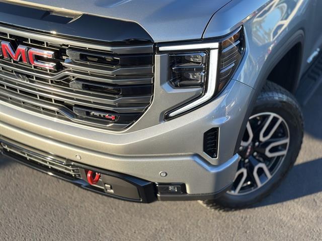 2026 GMC Sierra 1500 Crew Cab, Short Bed, AT4, 4WD