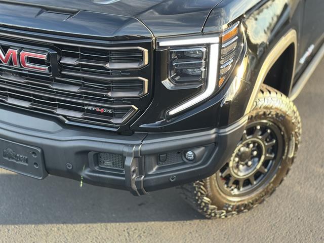 2026 GMC Sierra 1500 Crew Cab, Short Bed, AT4X, 4WD