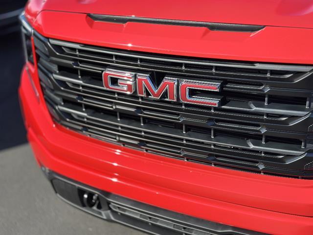 2026 GMC Sierra 1500 Crew Cab, Short Bed, Pro, 4WD