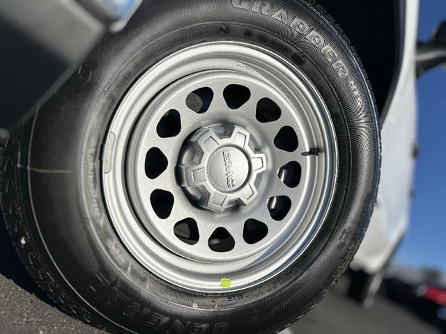 2026 GMC Sierra 1500 Crew Cab, Short Bed, Pro, 4WD Tucson AZ