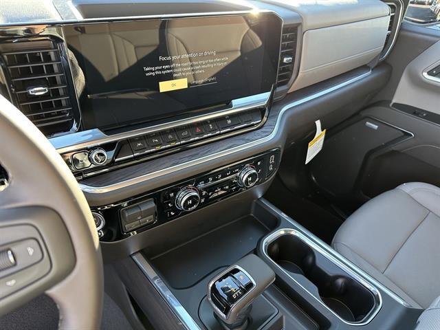 2026 GMC Sierra 1500 Crew Cab, Short Bed, SLT, 4WD Tucson AZ