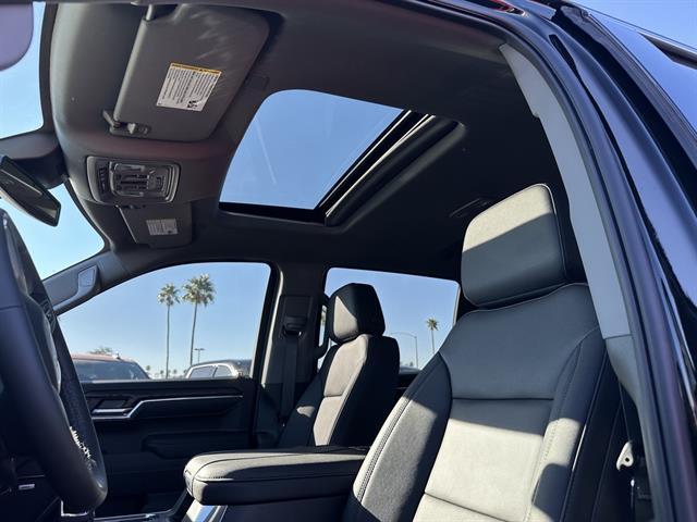 2026 GMC Sierra 1500 Crew Cab, Short Bed, SLT, 4WD Tucson AZ